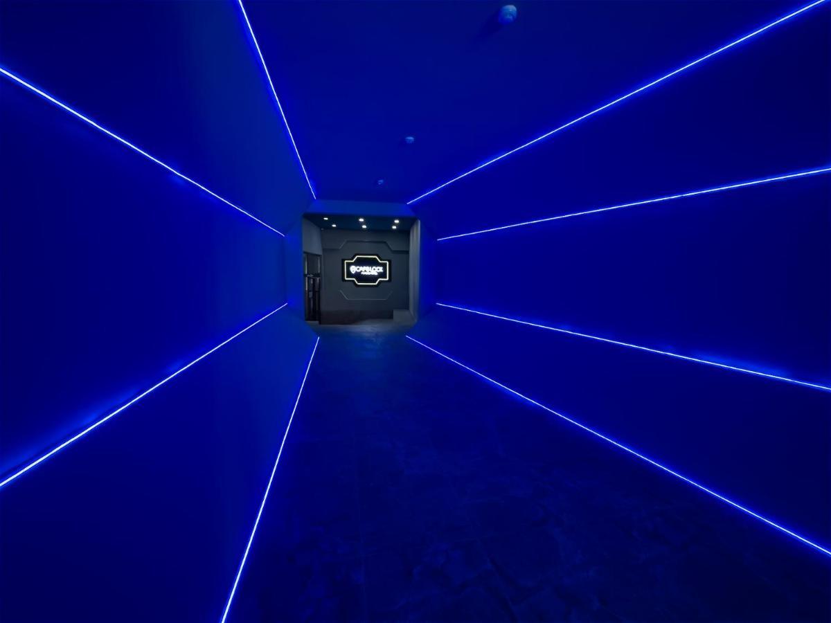 Caps Lock Future Hotel 阿斯坦纳 外观 照片